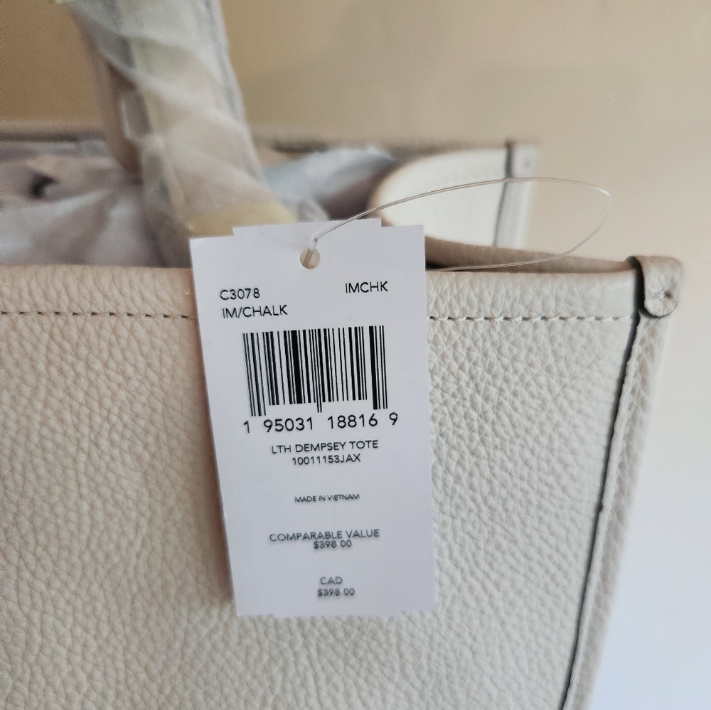 NWT Coach Dempsey Tote with Patch in Chalk - Picture 12 of 13
